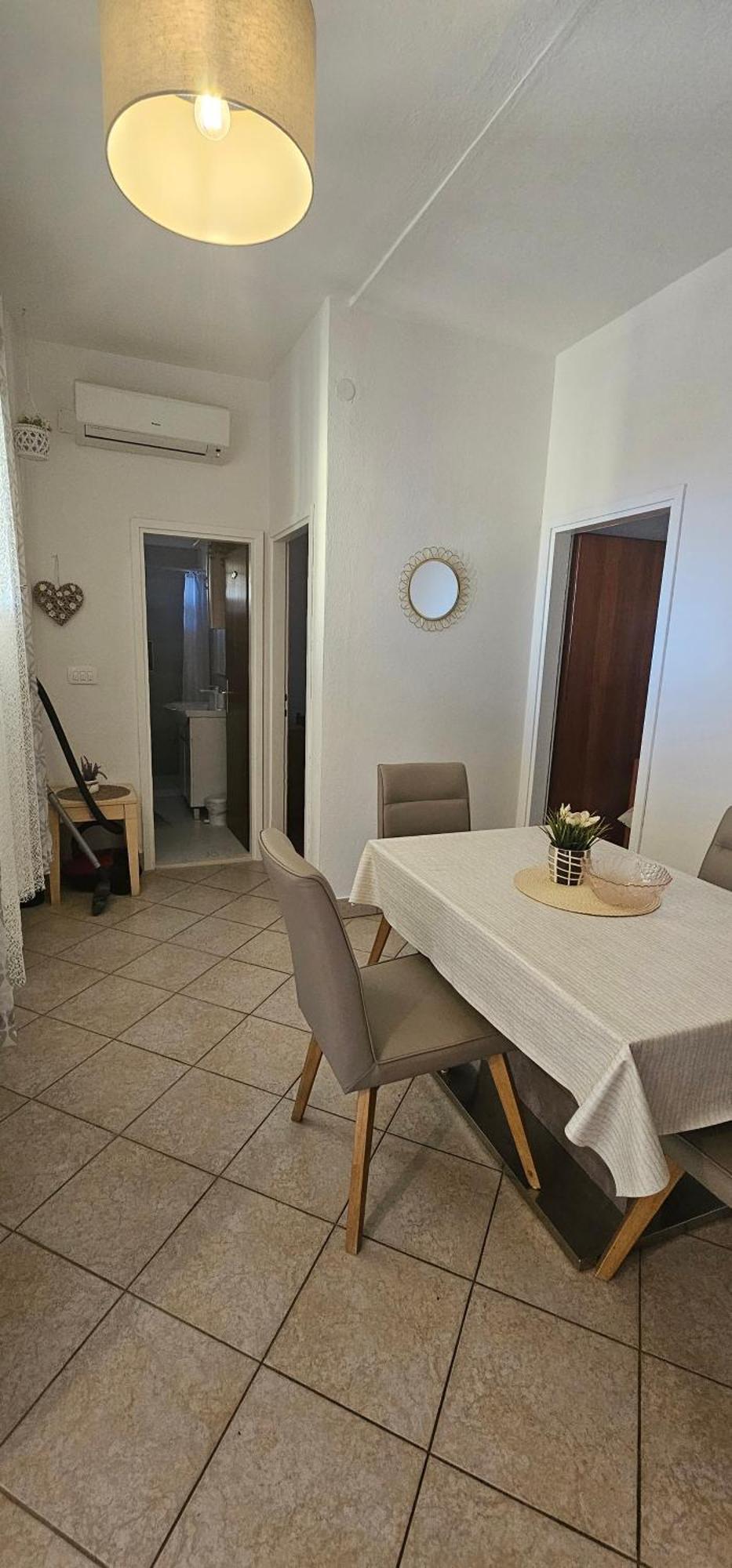Apartmani Fani Supetar Eksteriør bilde